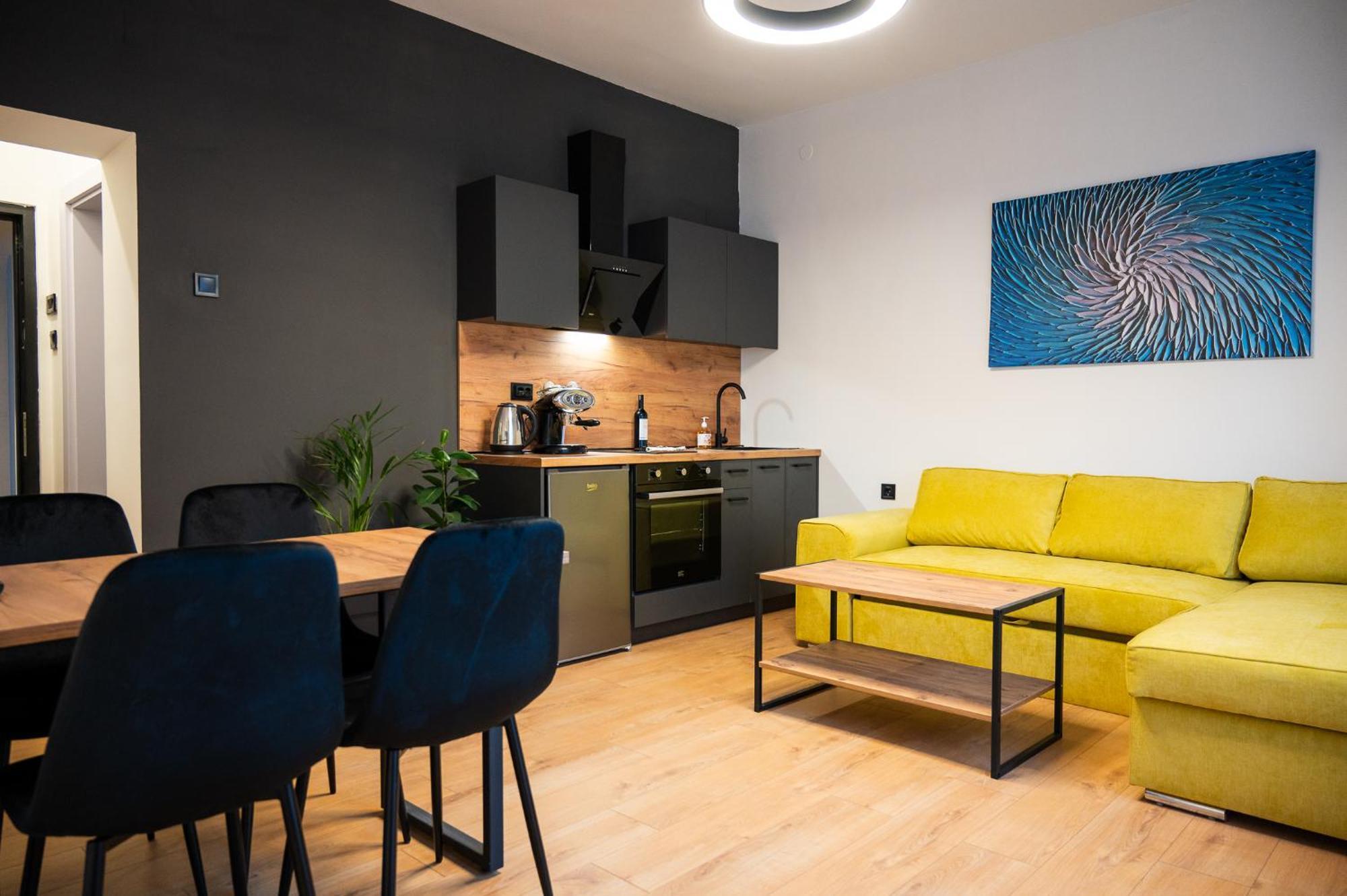 Casa Central Apartments スコピエ エクステリア 写真
