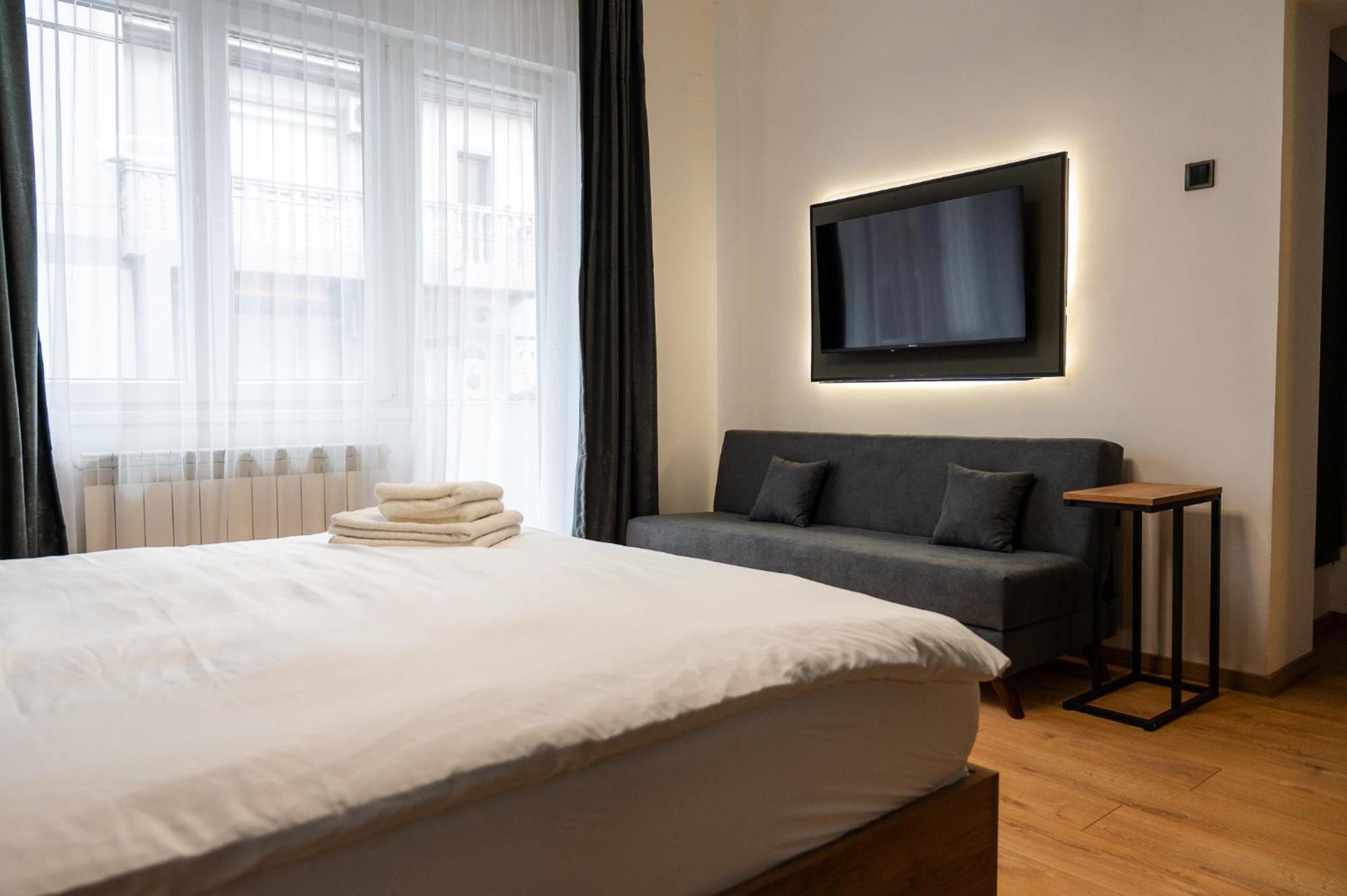 Casa Central Apartments スコピエ エクステリア 写真